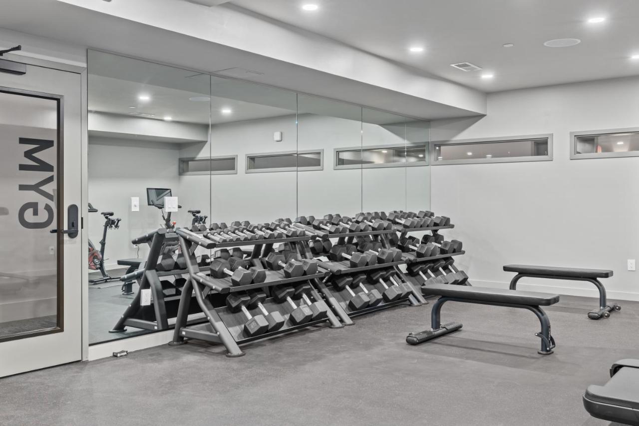Апартаменты Skyline View, Pool, Gym, Balcony'S, Walk To Bway! Нэшвилл Экстерьер фото